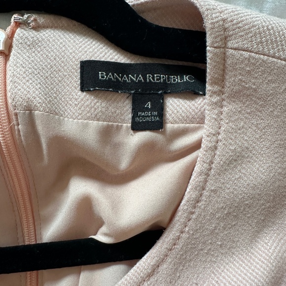 Banana Republic Luxe Brush Twill Shift Dress (Size 4) - Picture 9 of 10